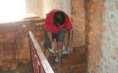 �߹���ѵѧУ